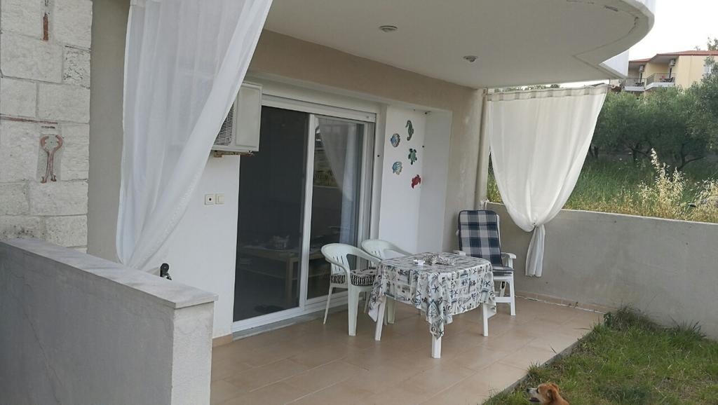 Emerald Apartment With Sea View كريوبيجي المظهر الخارجي الصورة